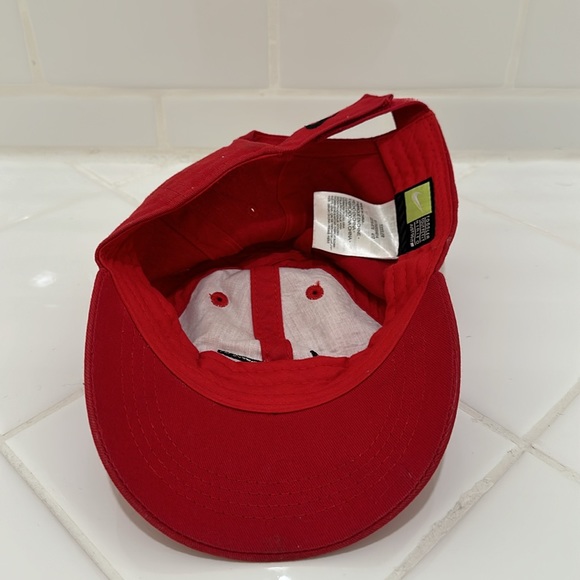 Nike Cap - Picture 4 of 5